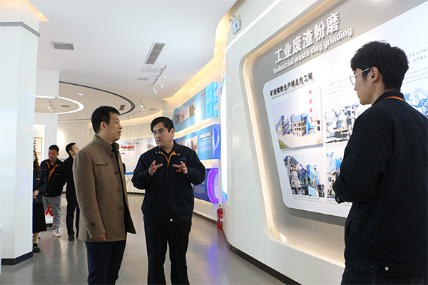 河南省商務廳領導蒞臨新鄉長城機械實地核查電子商務發展情況